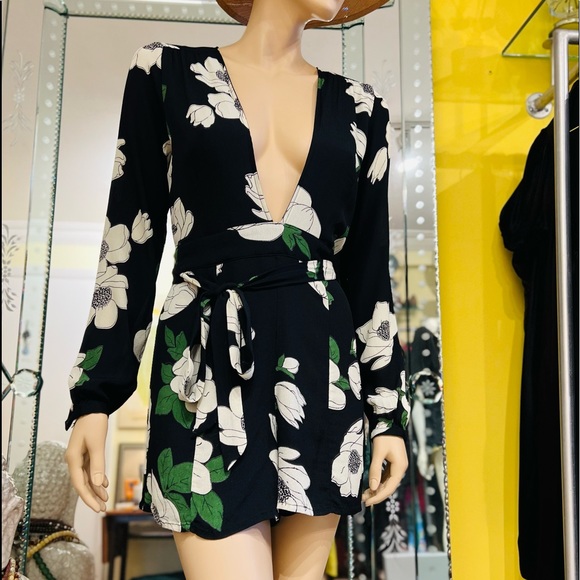 Privacy Please Romper Size Medium 100% Viscose Made in India - Picture 7 of 12